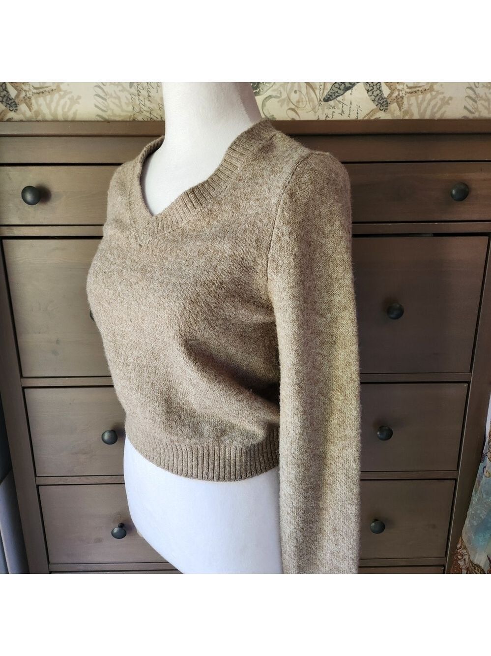 American Eagle Outfitters V-Neck Sweater in Tan - Picture 3 of 7